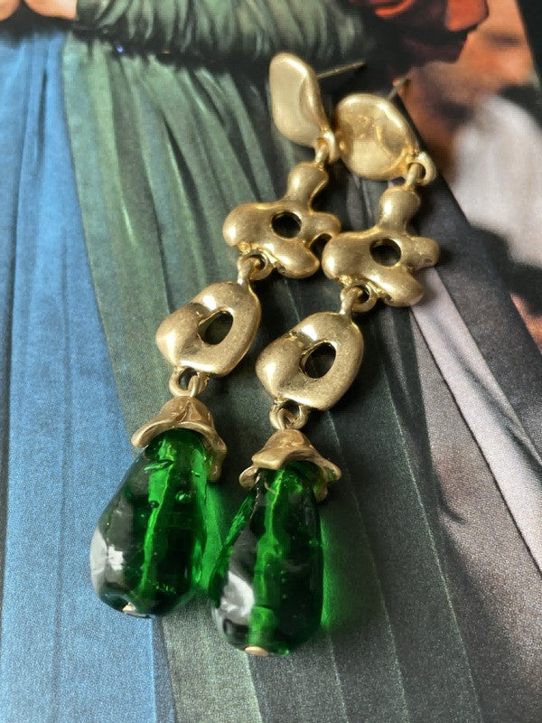 Green glass jelly vintage style drop earring