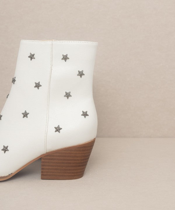 Ivanna White Star Studded Western Boots