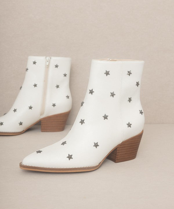 Ivanna White Star Studded Western Boots