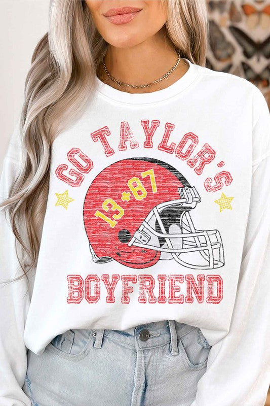 GO TAYLORS BOYFRIEND  GRAPHIC SWEATSHIRT