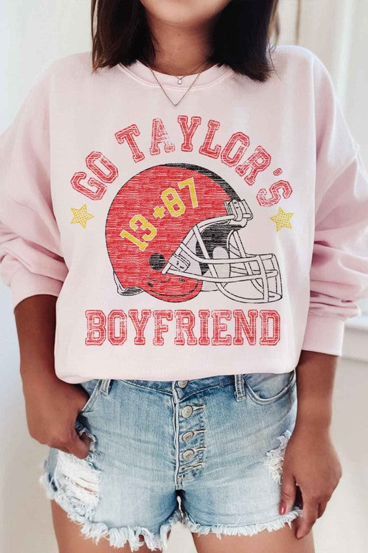 GO TAYLORS BOYFRIEND  GRAPHIC SWEATSHIRT