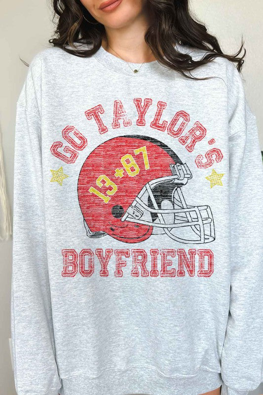 GO TAYLORS BOYFRIEND  GRAPHIC SWEATSHIRT