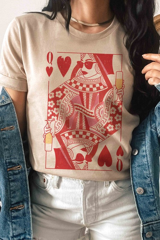 CHAMPAGNE QUEEN OF HEARTS Valentine Graphic T-Shirt