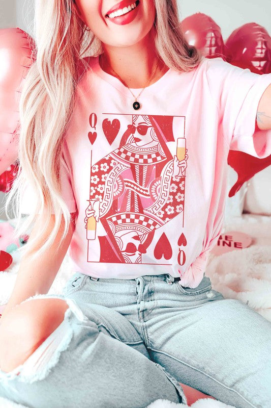 CHAMPAGNE QUEEN OF HEARTS Valentine Graphic T-Shirt